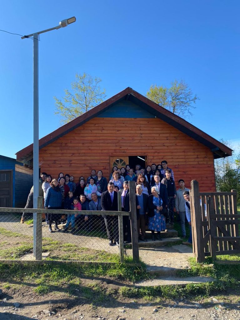 FRONTIS IGLESIA GRANDE - IGLESIA MISION EVANGELICA NACIONAL - PENÍNSULA DE ILLAHUAPI - Zona austral